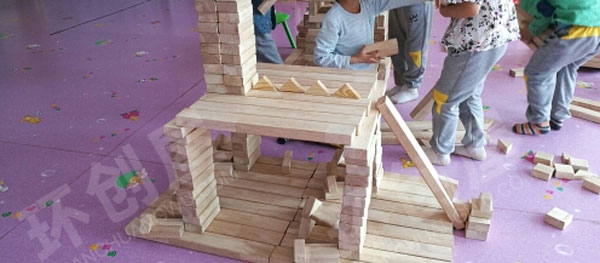 幼儿园建构区恐龙乐园搭建恐龙图片