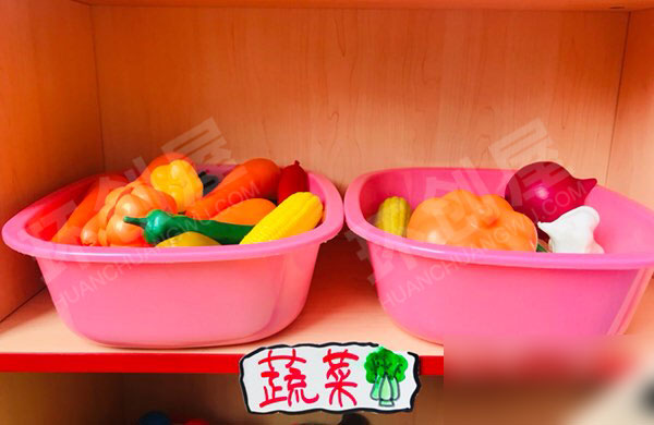 幼儿园角色游戏娃娃家各种食材展示图片