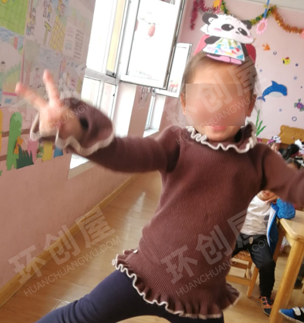 幼儿园表演区国宝熊猫面罩图片