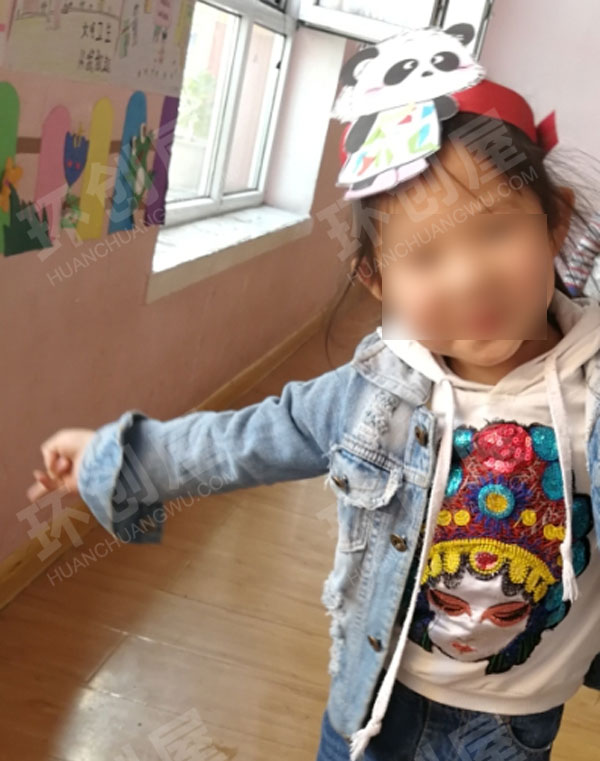 幼儿园表演区国宝熊猫面罩图片