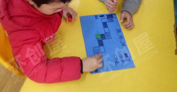 幼儿园自制区角益智玩具图片