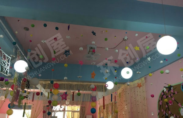 幼儿园教室各种好看手工作品吊饰图片