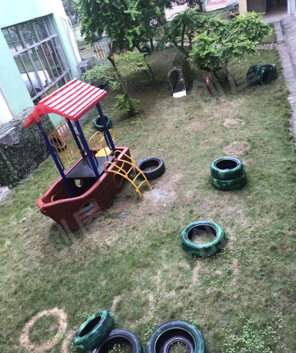 幼儿园户外环创游玩区各种设备图片