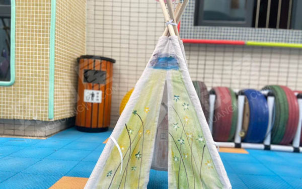 幼儿园户外环创一起野餐吧图片