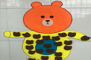 幼儿园科学区动物世界进区牌图片2张