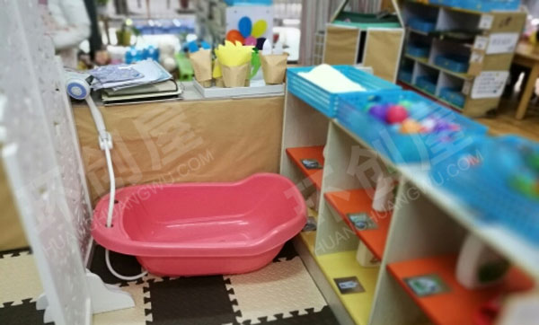 幼儿园角色游戏娃娃家家庭内部图片