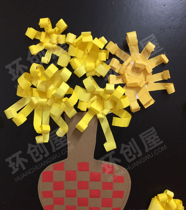 幼儿园手工菊花主题墙环创图片