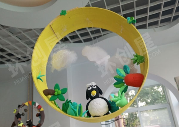 幼儿园自制超轻粘土卡通吊饰图片