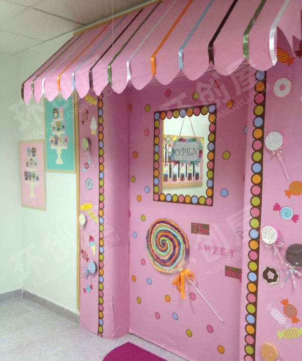 幼儿园丰富多彩的门装饰图片