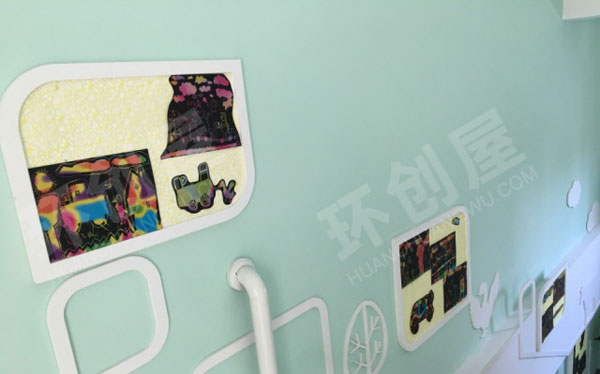 幼儿园走廊楼梯间墙面卡通动物图片