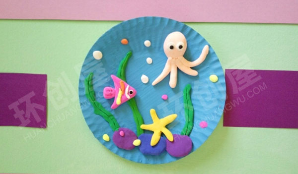 幼儿园走廊墙面趣味蛋糕盘手工装饰图片