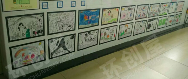 幼儿园走廊各种儿童美术作品布置图片