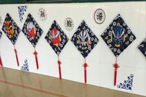幼儿园废物利用中国风走廊墙面装饰图片2张