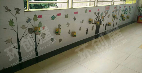 幼儿园走廊各种儿童美术作品布置图片