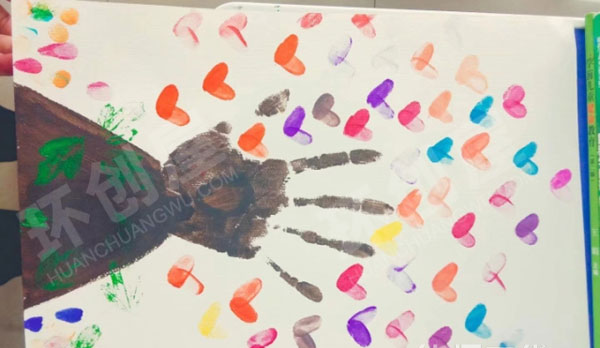 幼儿园拓印画作品展示图片