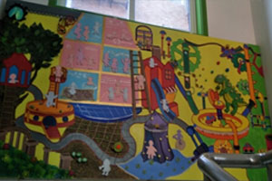 幼儿园手工绘画作品展示图片4张