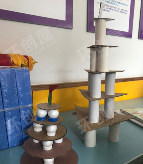 幼儿园建构区玩具垒高高图片