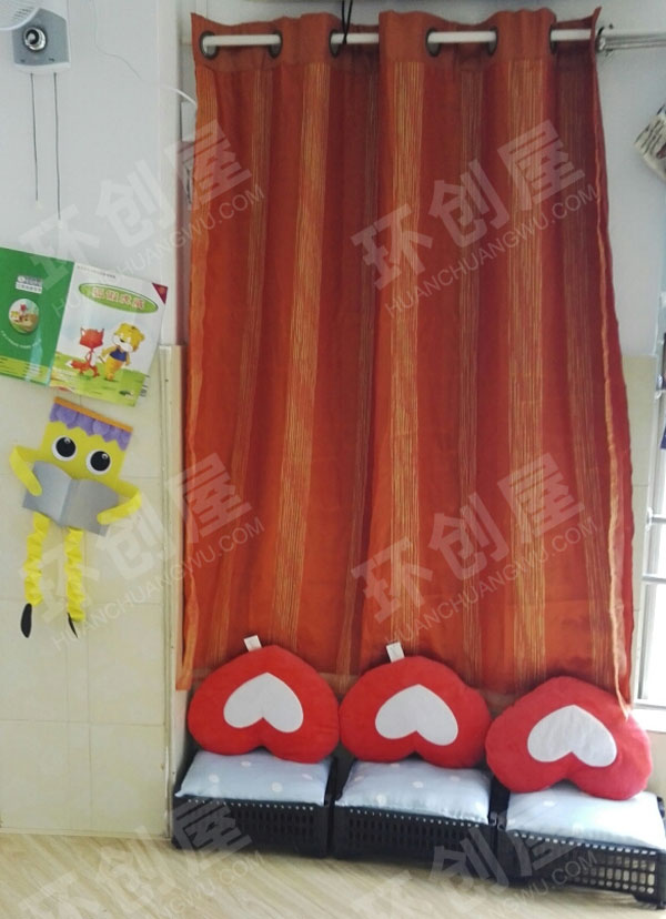 幼儿园阅读区温馨布置图片