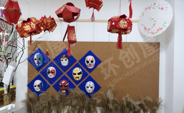 幼儿园美工区专用活动室各种美术作品图片