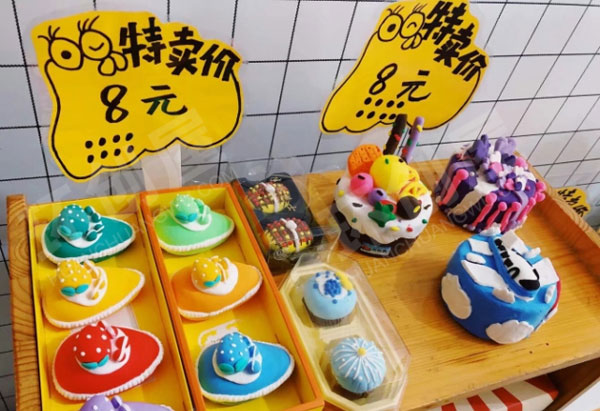 幼儿园角色游戏蛋糕作坊图片