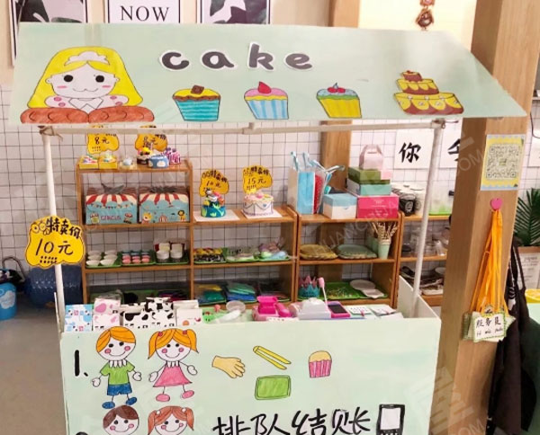 幼儿园角色游戏蛋糕作坊图片