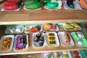 幼儿园角色区粘土面包花样多图片9张