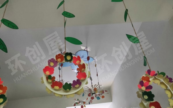 幼儿园废物利用蛋壳花朵吊挂饰图片