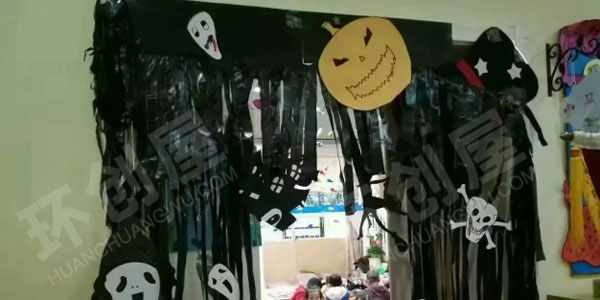 幼儿园万圣节超恐怖教案门装饰图片