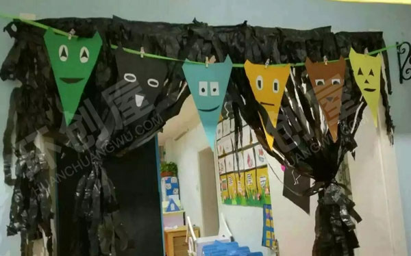 幼儿园万圣节超恐怖教案门装饰图片