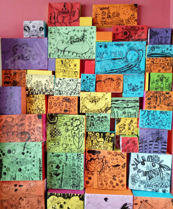 幼儿园彩色纸箱线条画作品展示图片
