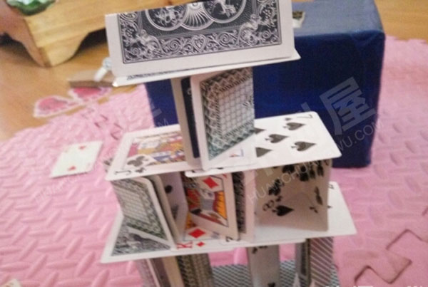 幼儿园纸牌建构图片
