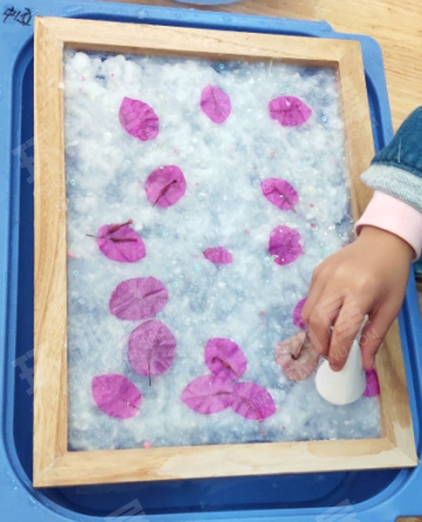 幼儿园科学区DIY自制造纸术图片