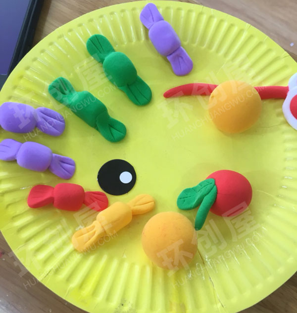 幼儿园角色游戏小餐厅粘土甜品图片