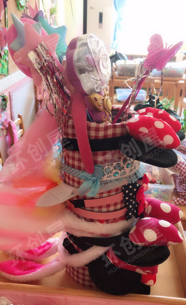 幼儿园娃娃家粉嫩嫩装饰图片