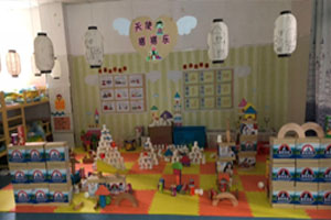 幼儿园建构区天使拼拼乐图片3张