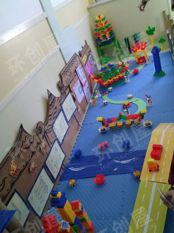 幼儿园建构区乐高作品教室展图片