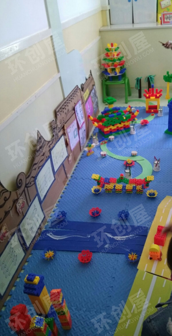 幼儿园建构区乐高作品教室展图片