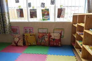幼儿园温馨书屋图片