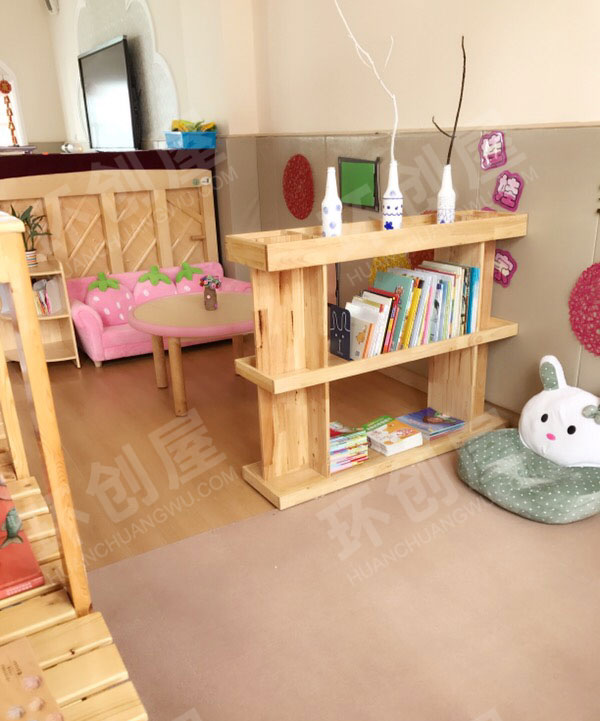 幼儿园阅读区温馨娃娃书吧图片
