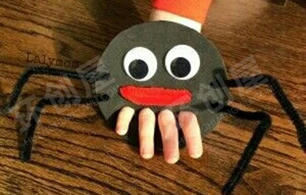 幼儿园美工区自制动物手偶玩具图片