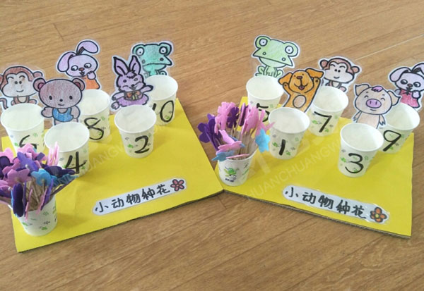 幼儿园益智区插花穿冰糖葫芦图片