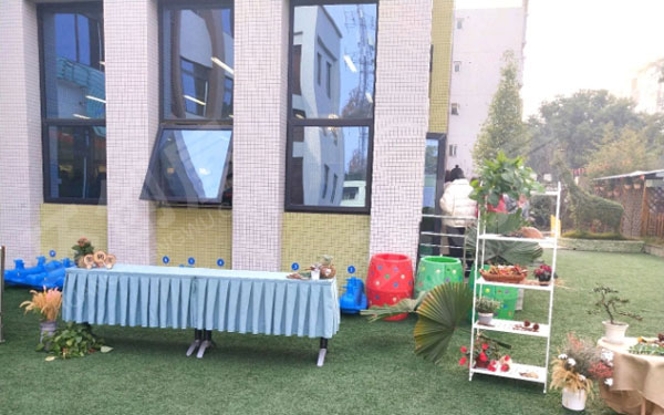 幼儿园户外小清新风签到处环创图片