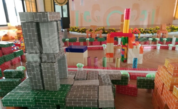 幼儿园建构区结构游戏我心目中的小学图片