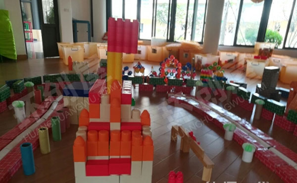 幼儿园建构区结构游戏我心目中的小学图片