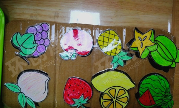 幼儿园益智区自制玩具水果影子配对图片