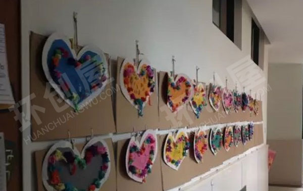 幼儿园多种多样的作品展示吊饰图片