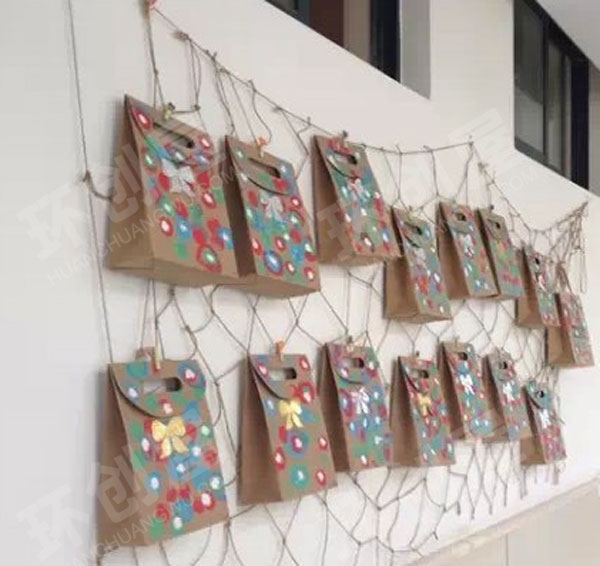幼儿园多种多样的作品展示吊饰图片