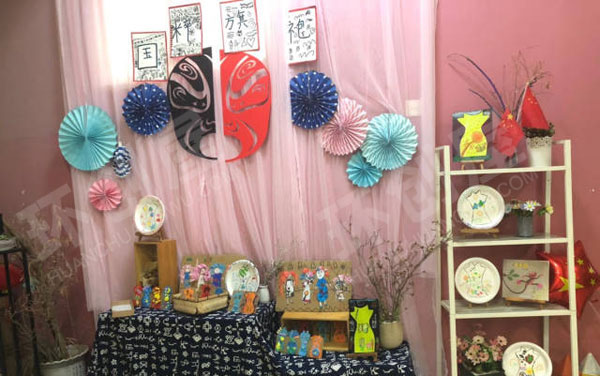 幼儿园户外各种创意绘画作品图片