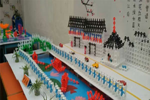 幼儿园建构区雪花积木搭建作品图片6张