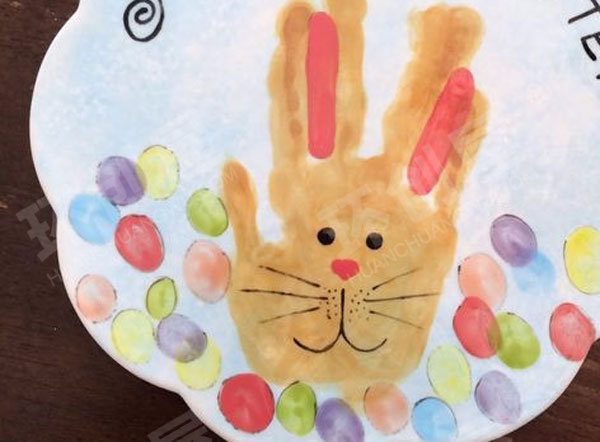 幼儿园美工区手印画可爱的小兔子图片